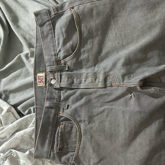 Levi's Gray Denim Jeans with Tan Label - Picture 11 of 15